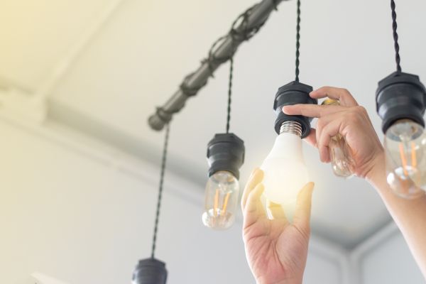 Cost of Light Bulb Changing Service in Jackson