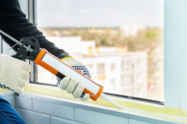 Cost of Window Recaulking Service in Jackson