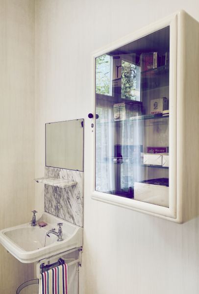 Cost of Medicine Cabinet Installation in Jackson